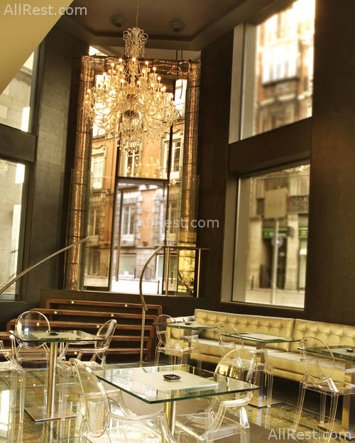 Urban Hotel 22